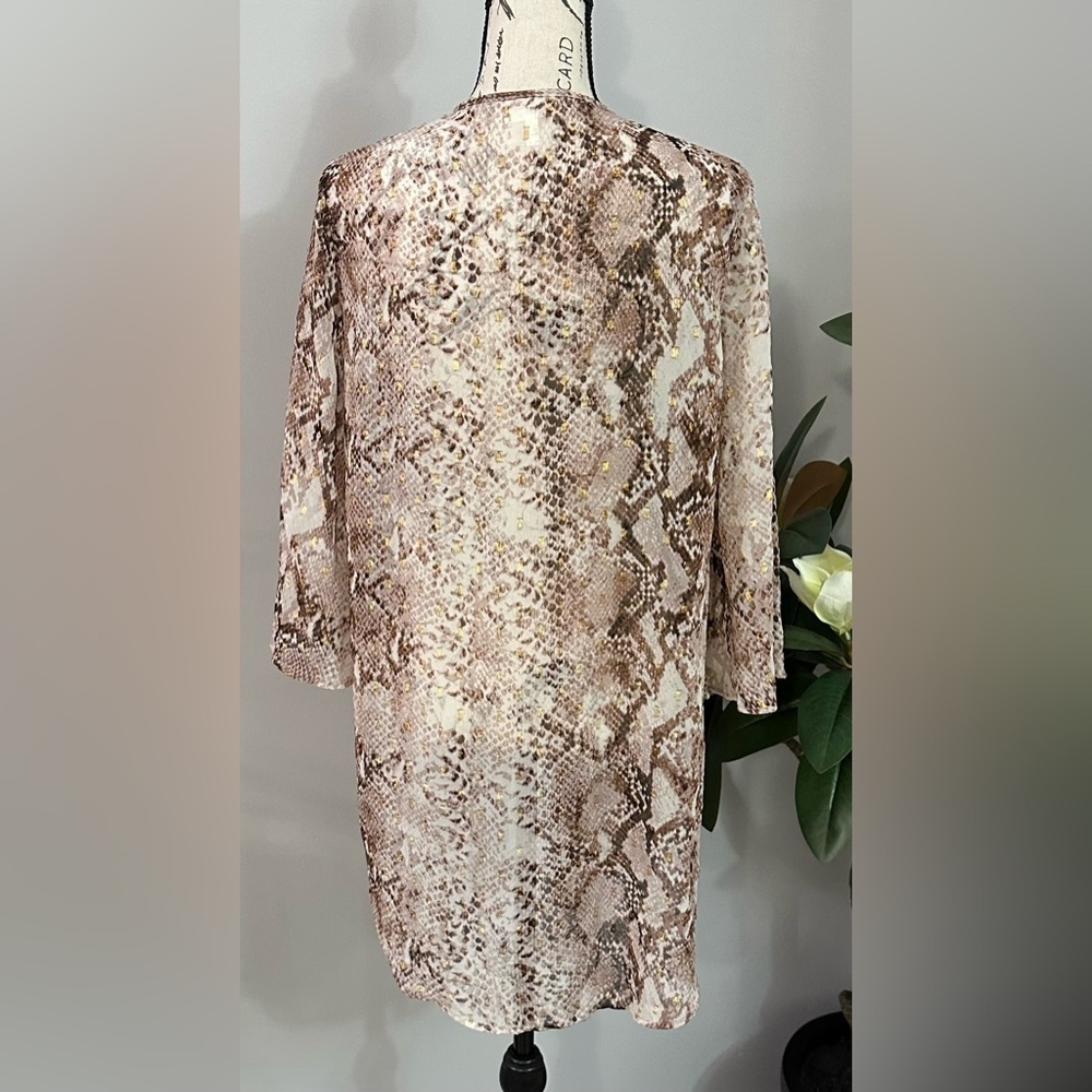 πβ¨ Metallic Snakeskin Open Front Kimono - Picture 5 of 13